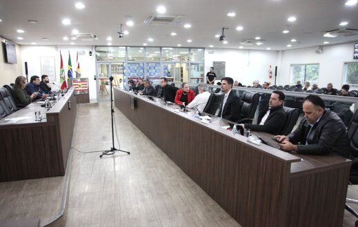 Confira a lista com todos os projetos e proposições aprovados na sessão ordinária desta quinta-feira (24) - Câmara Municipal de Blumenau