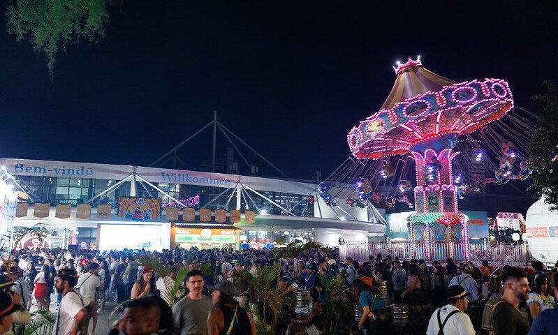 Oktoberfest Blumenau anuncia os valores dos brinquedos
