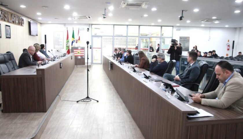 Vereadores acatam vetos do Executivo a projetos sobre meio ambiente
