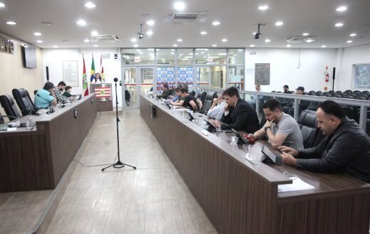 Confira a lista com todos os projetos e proposições aprovados na sessão ordinária desta quinta-feira (1º) - Câmara Municipal de Blumenau