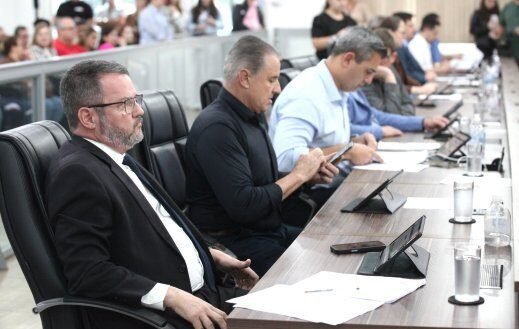 Confira a lista com todos os projetos e proposições aprovados na sessão ordinária desta quinta-feira (8) - Câmara Municipal de Blumenau