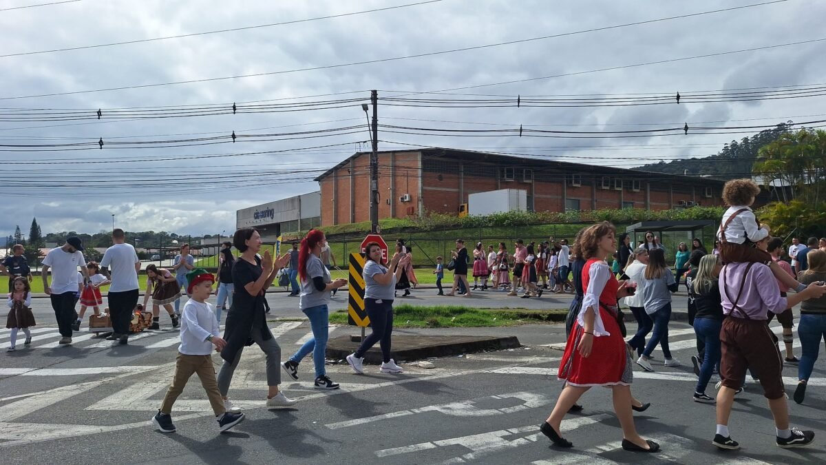 Confira a programação de eventos abertos ao público nas escolas e CEIs da rede municipal nesta semana