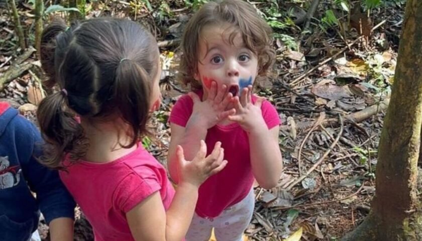 Escola usa trilha e composteira para aproximar crianças da natureza