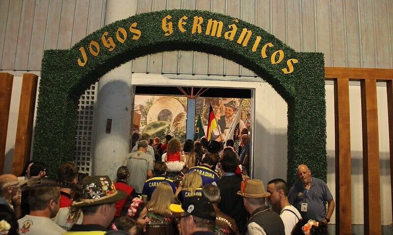 Oktoberfest Blumenau ganha dois novos espaços de jogos e chope